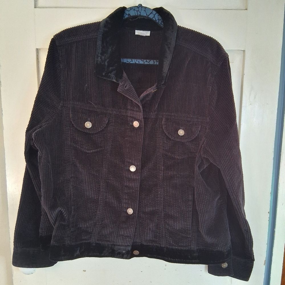 J. Jill Women's Black Wide Wale Corduroy Jean Jacket With Velvet Collar and Hem